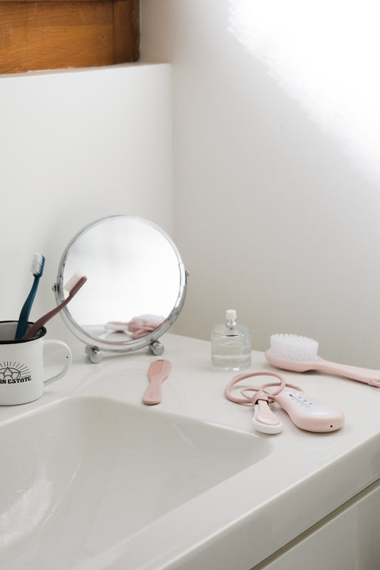 Béaba Personal Care 4Pcs Set Pink l Bulk Buy at Baby Products Wholesaler